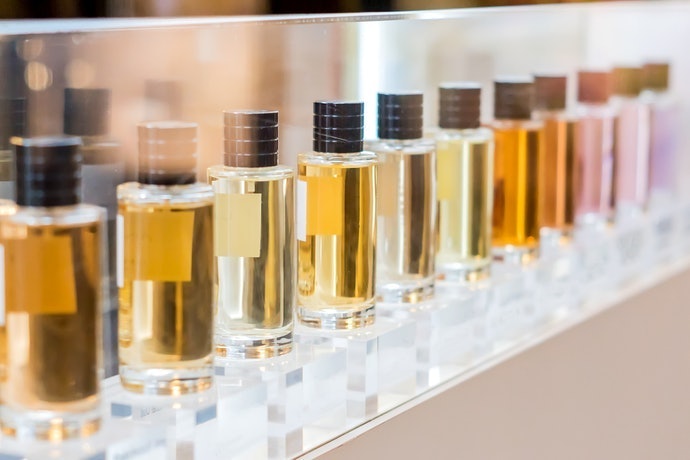 Untuk keharuman yang lebih tahan lama, pilih parfum jenis EDP