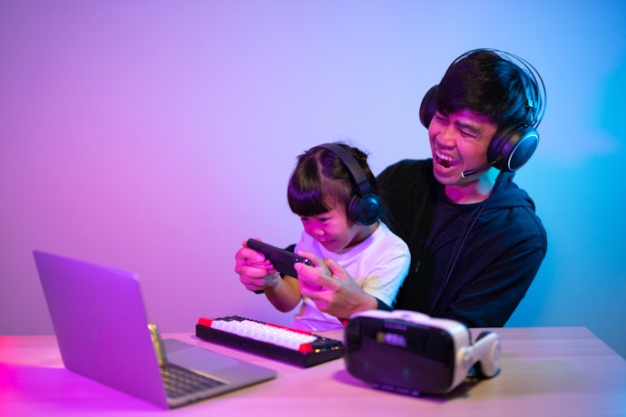 Sesuaikan konten dan grafis game dengan usia pemainnya