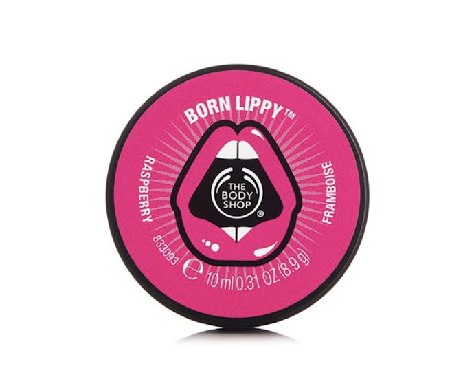 Untuk bibir gelap, pilih Swipe It Lip Balm atau Born Lippy dengan warna-warna yang menarik
