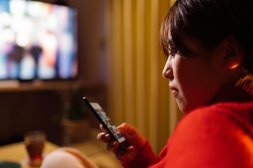 Coba aplikasi RCTI+ atau Kompas TV untuk menikmati siaran lokal secara gratis