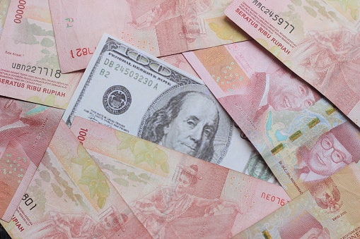 Ketahui pilihan mata uang yang digunakan untuk deposit