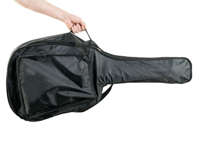 Soft case, untuk yang bepergian dengan berjalan kaki