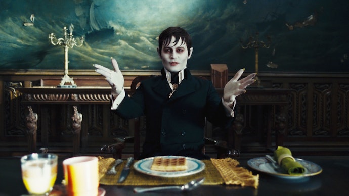 Horor atau misteri: Johnny Depp pernah jadi vampir juga, lho