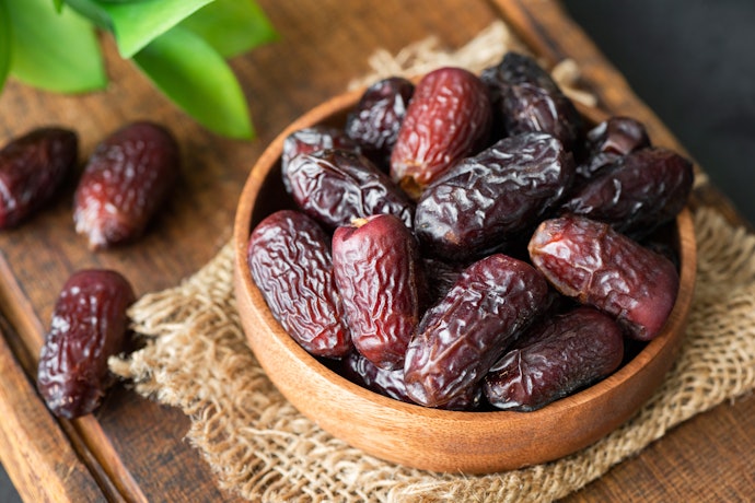 Buah kurma, aprikot, dan apel: Sebagai tambahan asupan serat pangan