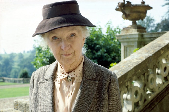 Miss Marple: Detektif amatir yang tidak terlihat seperti detektif