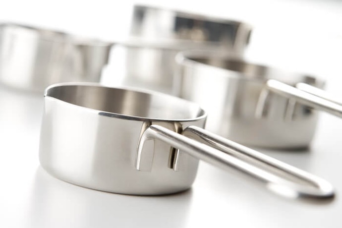 Panci stainless steel, tahan karat dan aman dipakai pada suhu tinggi