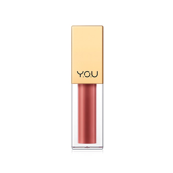 Lip cream: Teksturnya creamy dengan daya coverage tinggi