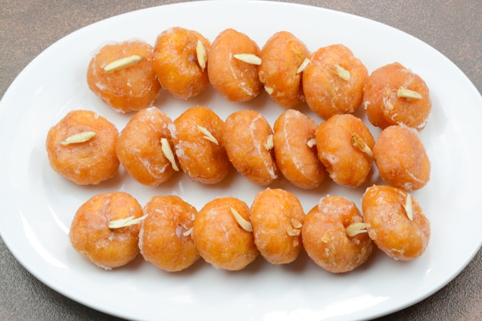 Desain polos yang cocok untuk berbagai jenis dessert