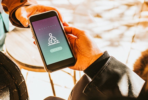 Kesehatan mental: Mengecek keadaan diri, alternatif terapi, serta dialog dengan psikolog