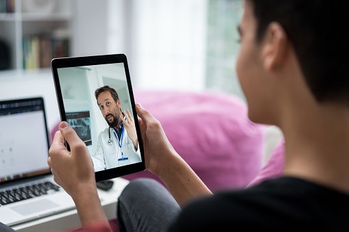 Telemedicine: Pemeriksaan jarak jauh dan tebus obat tanpa ke rumah sakit
