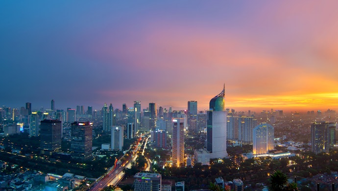 Kota besar Indonesia, beri suasana yang dekat dengan realita