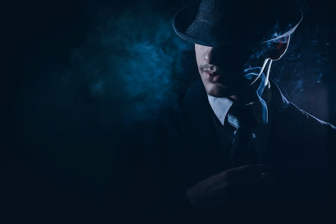 Crime-thriller, menyuguhkan plot yang seru dan menegangkan!