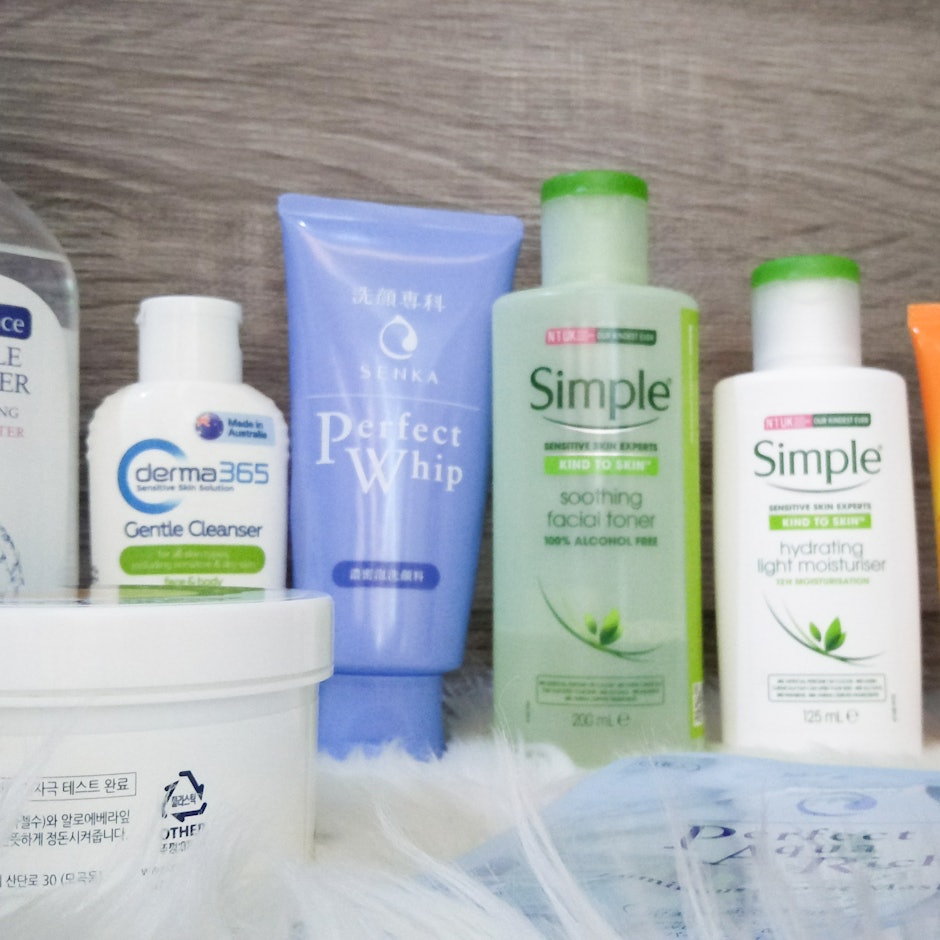 8 Rekomendasi Produk Skincare Rutin untuk Ibu Menyusui 