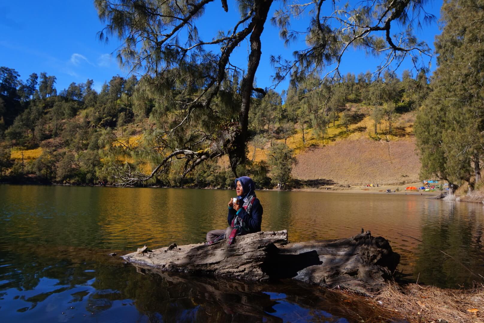 9 Rekomendasi Alat Seduh Kopi untuk Traveling 