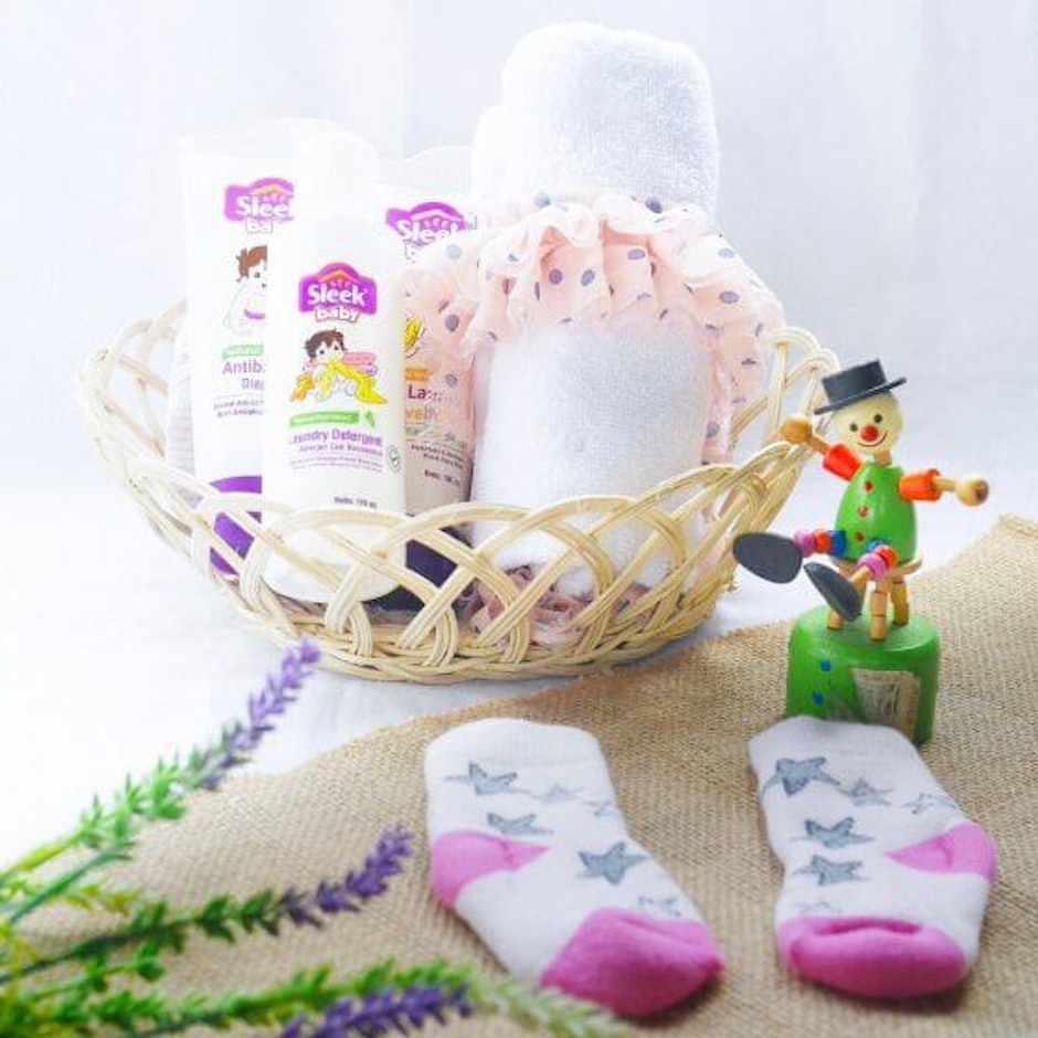 7 Rekomendasi Produk Perawatan Esensial untuk Bayi Baru Lahir