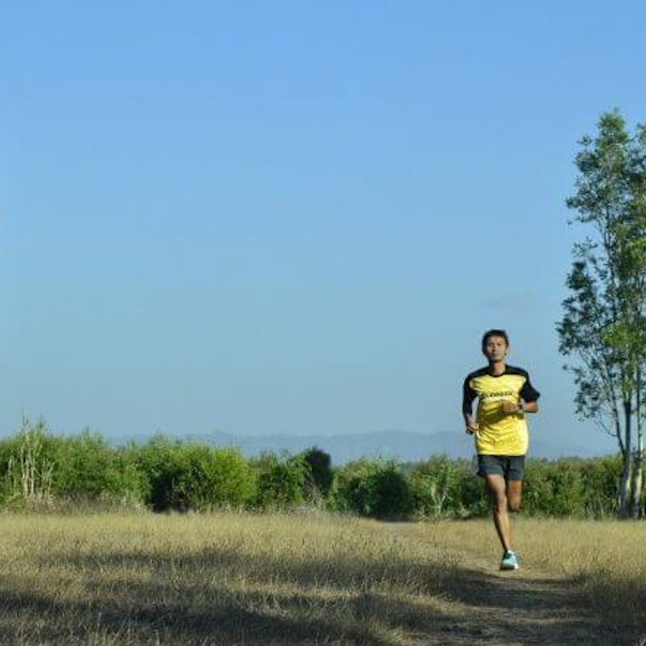 9 Rekomendasi Produk Pendukung untuk Pelari Pemula