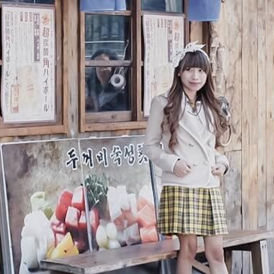 7 Rekomendasi Produk Skincare dan Makeup untuk yang Mau Liburan ke Korea Saat Musim Semi