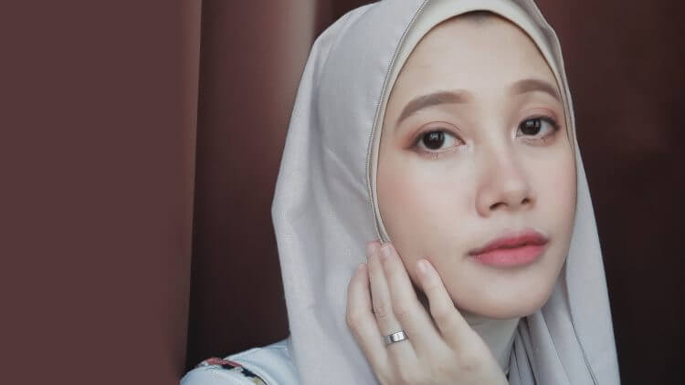 8 Rekomendasi Produk K-Beauty Makeup untuk Tampil Glowing