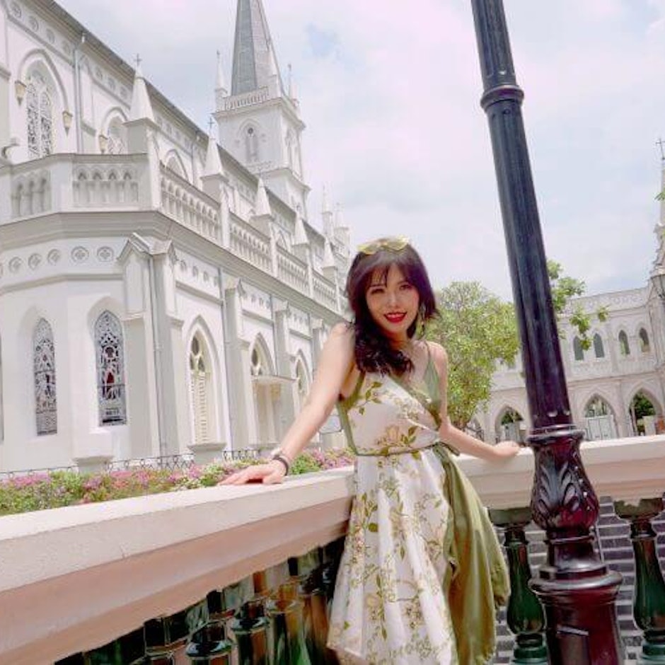 10 Rekomendasi Pilihan Outfit untuk Wanita Bertubuh Mungil