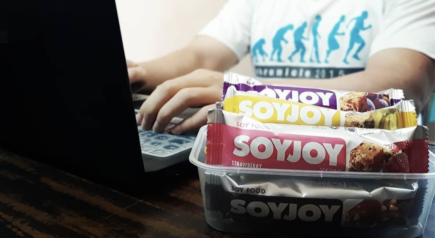 Kesehatan: 10 Makanan dan Minuman untuk Mendukung Performa Olahraga Rekomendasi Rizalnutritionist