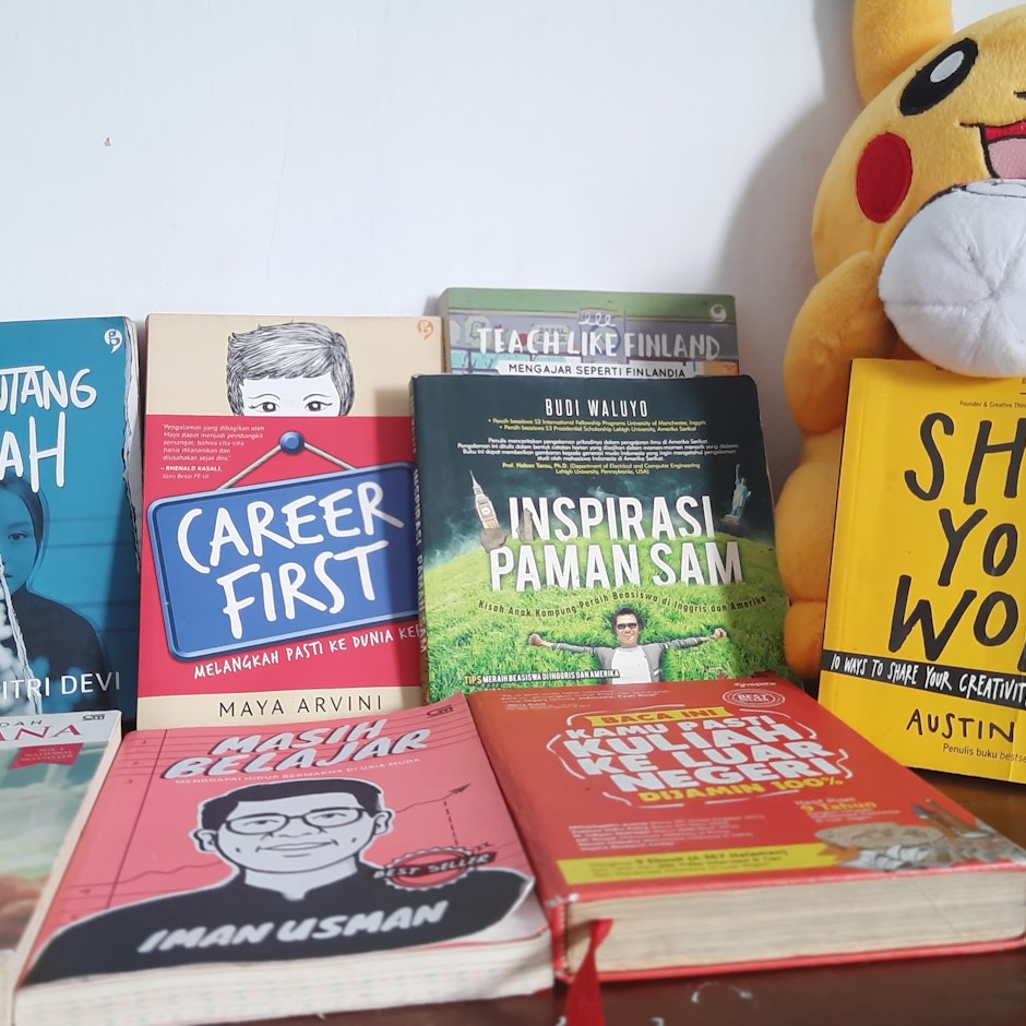 9 Rekomendasi Buku Hebat agar Fresh Graduate Sukses Berkarya