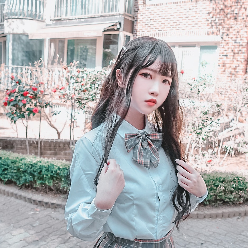 8 Rekomendasi Produk Skincare Pembasmi Jerawat agar Wajah Glowing Saat Cosplay