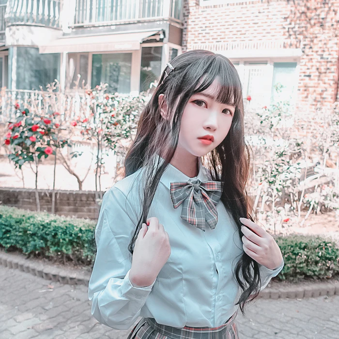 8 Rekomendasi Produk Skincare Pembasmi Jerawat agar Wajah Glowing Saat Cosplay