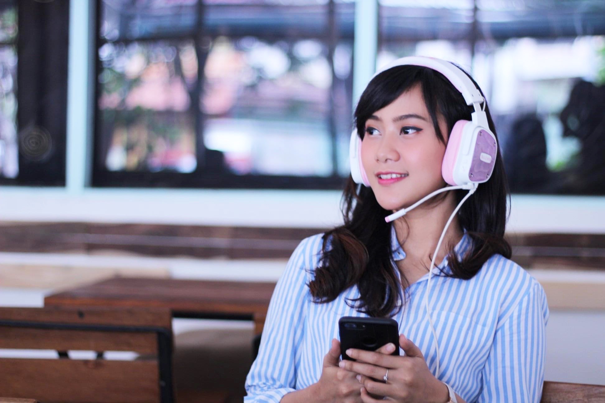 Beauty: 10 Produk Skincare untuk Kulit Sehat Rekomendasi Indri Sherlyana 