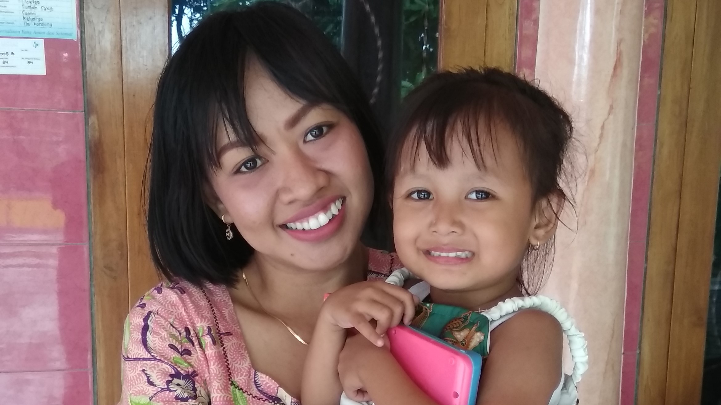 7 Rekomendasi Produk Perawatan Rambut untuk Newborn Baby 