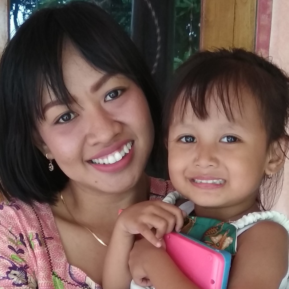 7 Rekomendasi Produk Perawatan Rambut untuk Newborn Baby