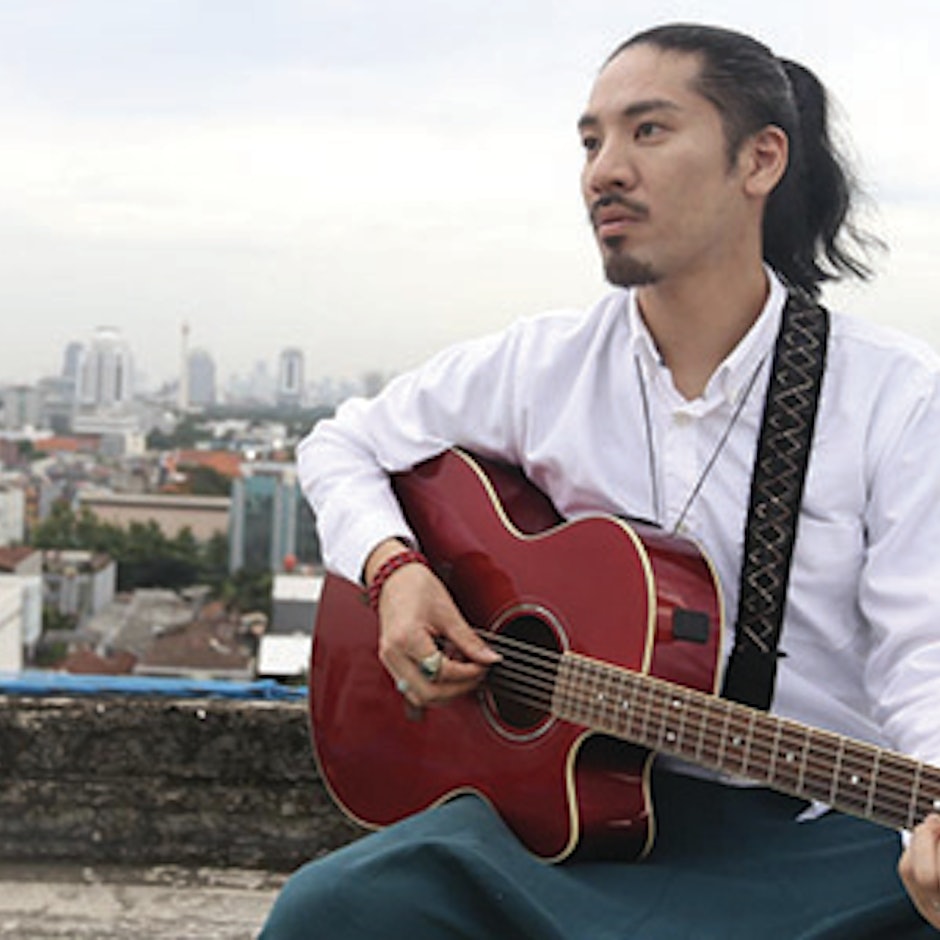 Hobi: 9 Peralatan Bermain Musik Andalan Musisi Jepang Hiroaki Kato