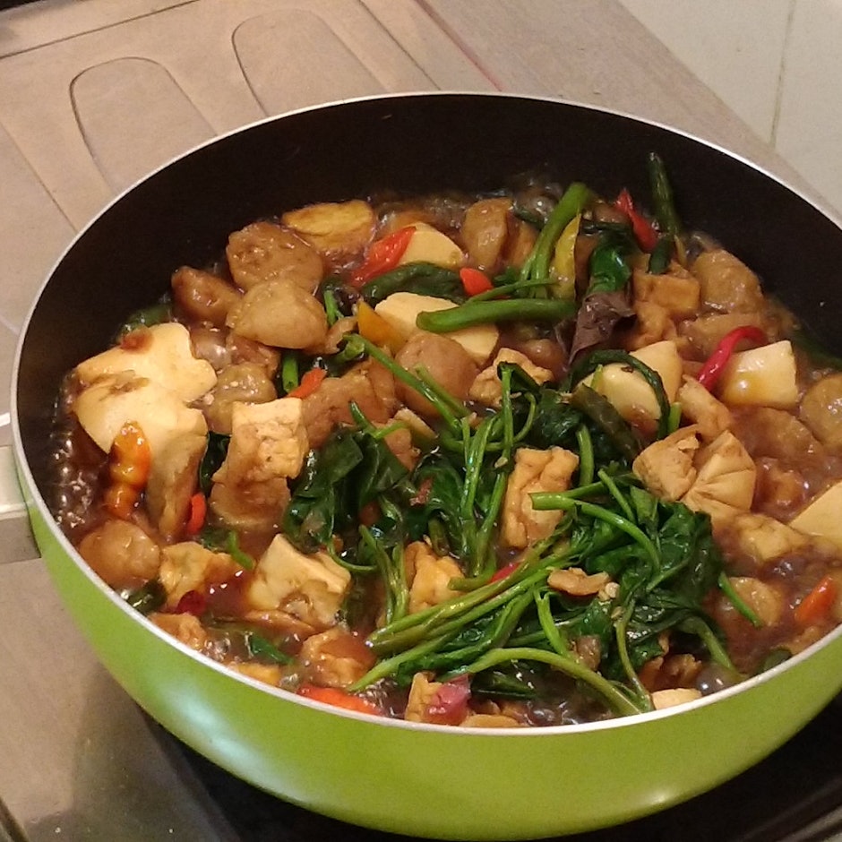 7 Rekomendasi Alat Dapur yang Harus Ada di Dapur Pengantin Baru