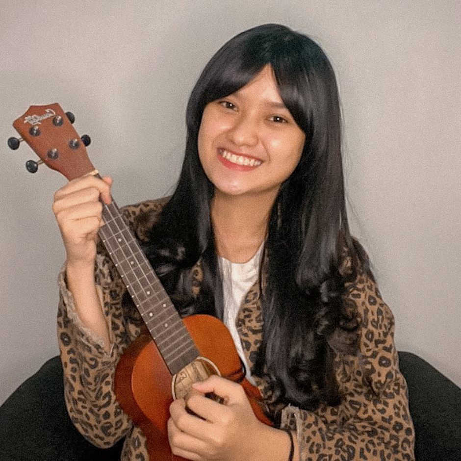 7 Rekomendasi Peralatan untuk Membuat Video Cover Lagu dengan Ukulele
