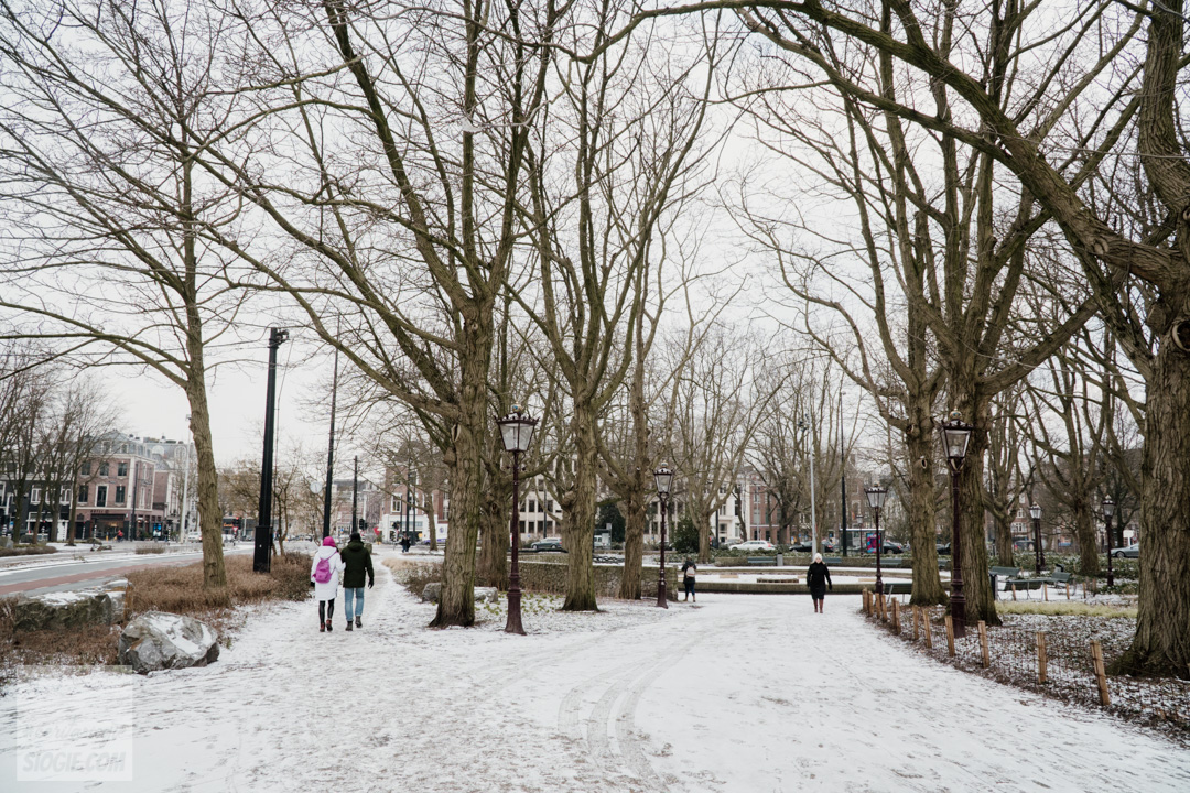 7 Rekomendasi Outfit Pria yang Wajib Dibawa untuk Travelling ke Luar Negeri saat Musim Dingin 