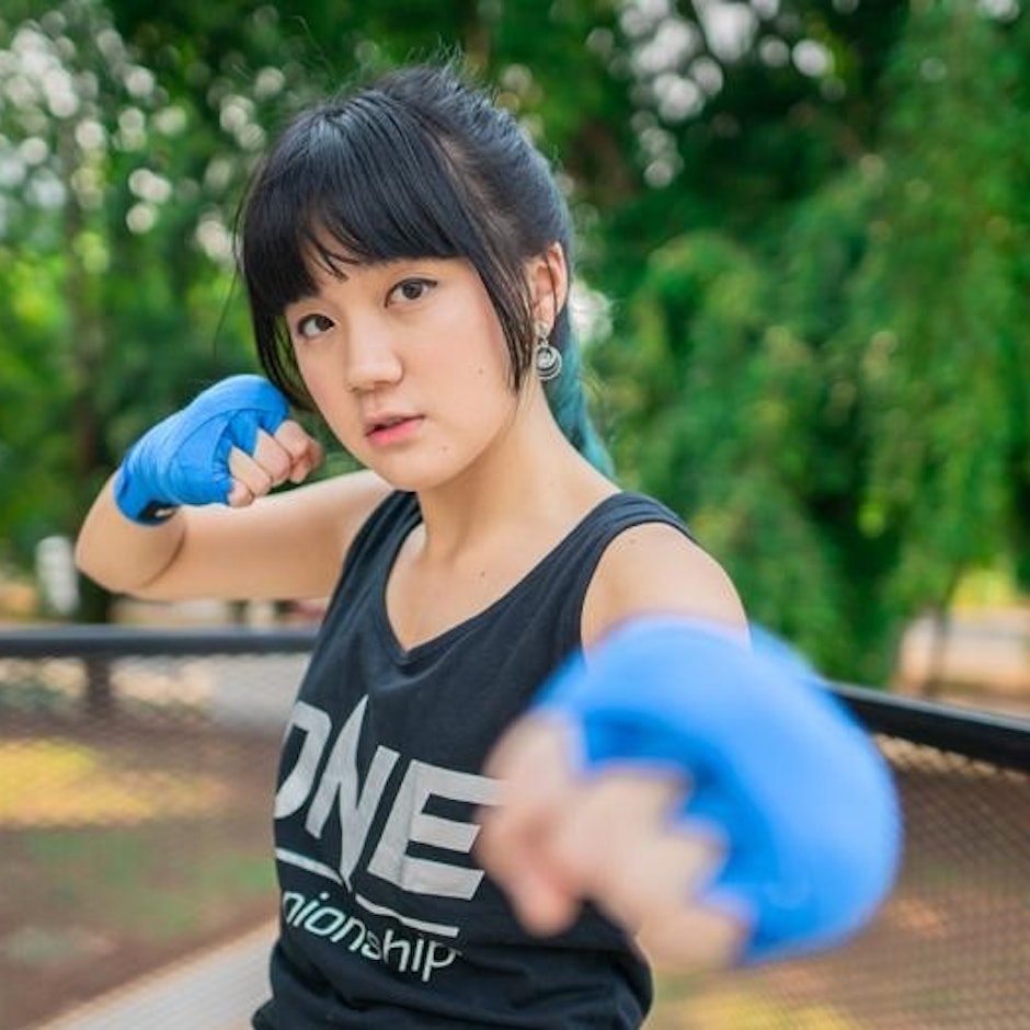 7 Rekomendasi Peralatan Olahraga di Rumah untuk Wanita