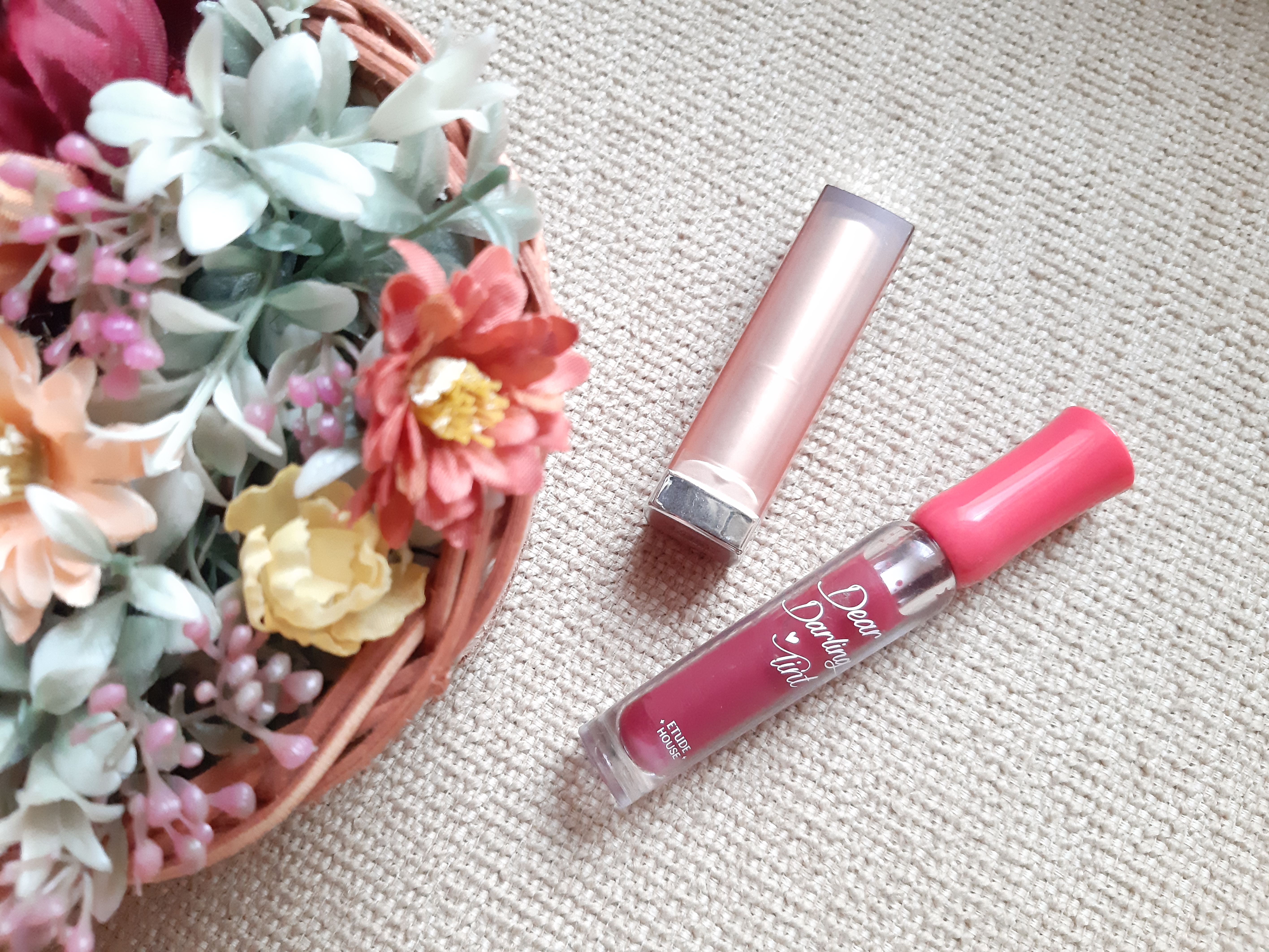 10 Rekomendasi Lip Products Terjangkau untuk Anak Muda 