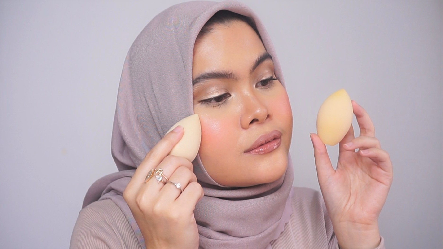 7 Rekomendasi Beauty Blender dan Sponge Makeup Lokal 