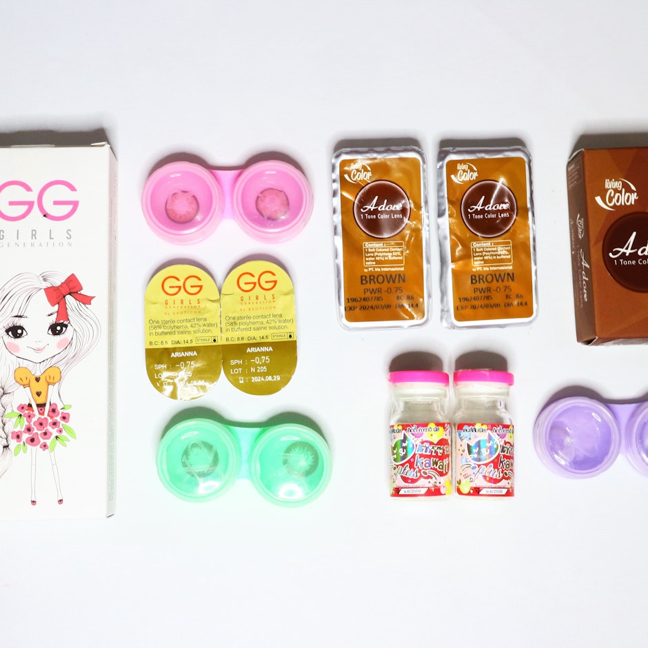 7 Rekomendasi Produk Softlens untuk Makeup Natural