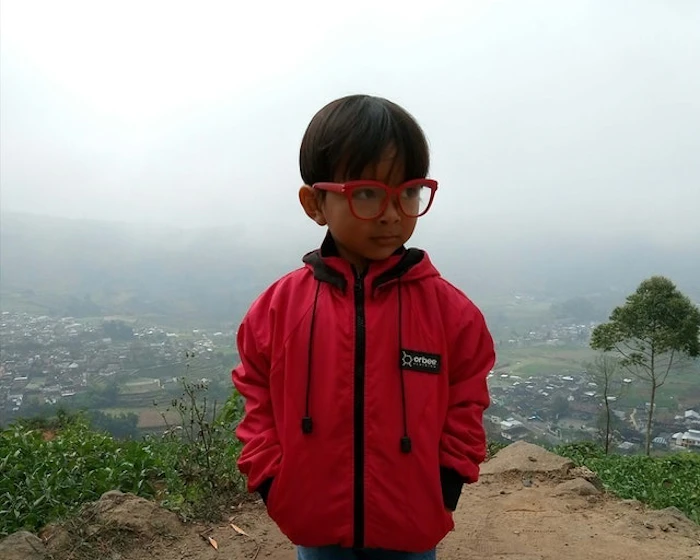 Orbee Jaket Anak Hoodie Bolak Balik Translation missing: id.activerecord.decorators.item_part_image/alt
