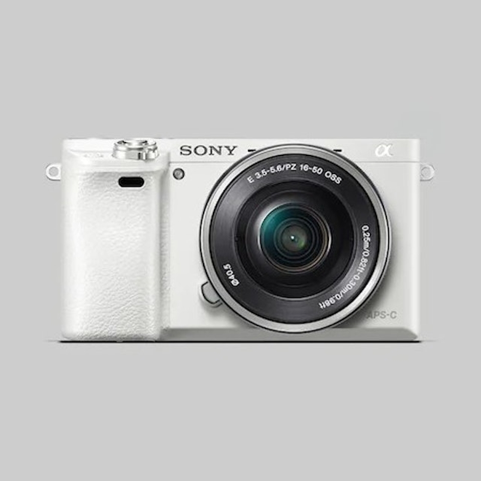 Sony α6000 E-mount camera with APS-C Sensor Translation missing: id.activerecord.decorators.item_part_image/alt