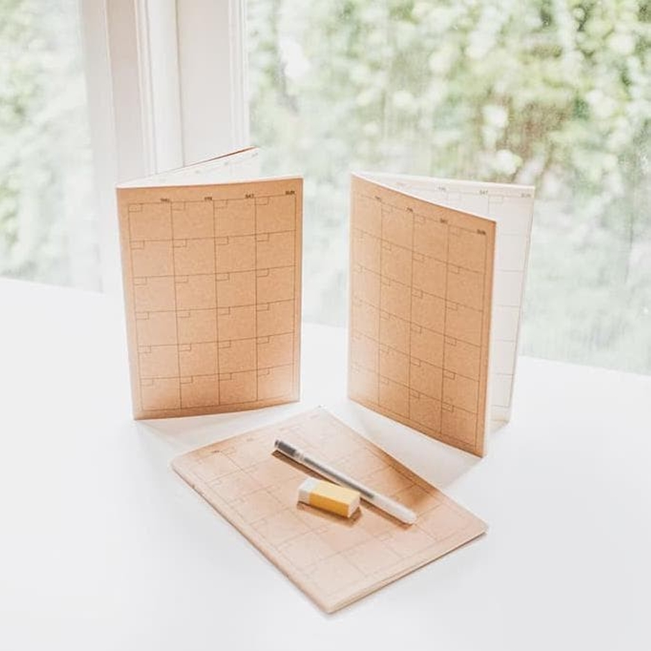 Simple Basic Monthly Planner A5 Translation missing: id.activerecord.decorators.item_part_image/alt