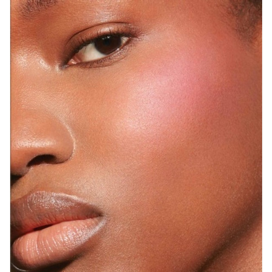 Dior Backstage Rosy Glow Blush Translation missing: id.activerecord.decorators.item_part_image/alt