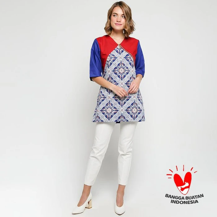 Avara Blus Batik Cap Cirebon Motif Bangbiron Atasan Wanita Translation missing: id.activerecord.decorators.item_part_image/alt