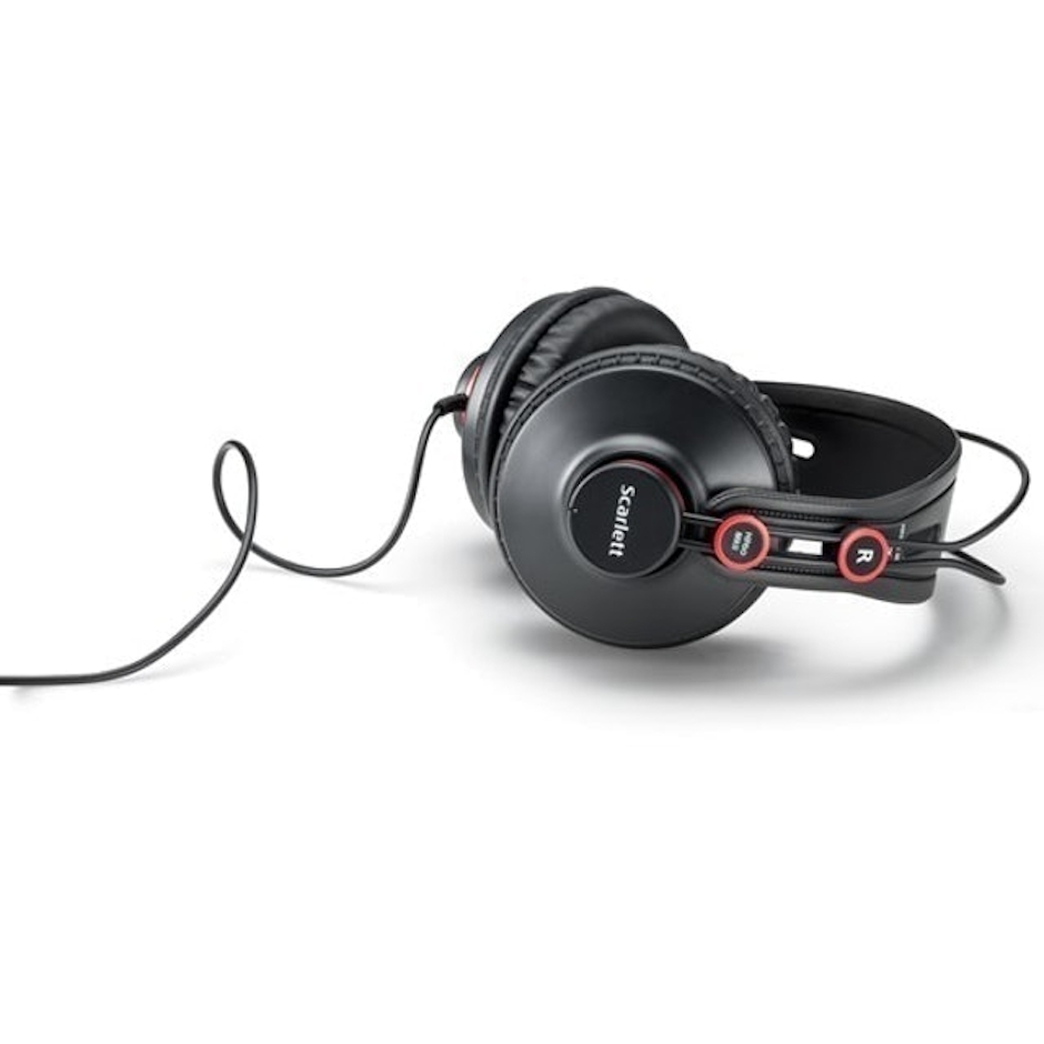 Focusrite Scarlett Solo Studio 2nd Gen Translation missing: id.activerecord.decorators.item_part_image/alt