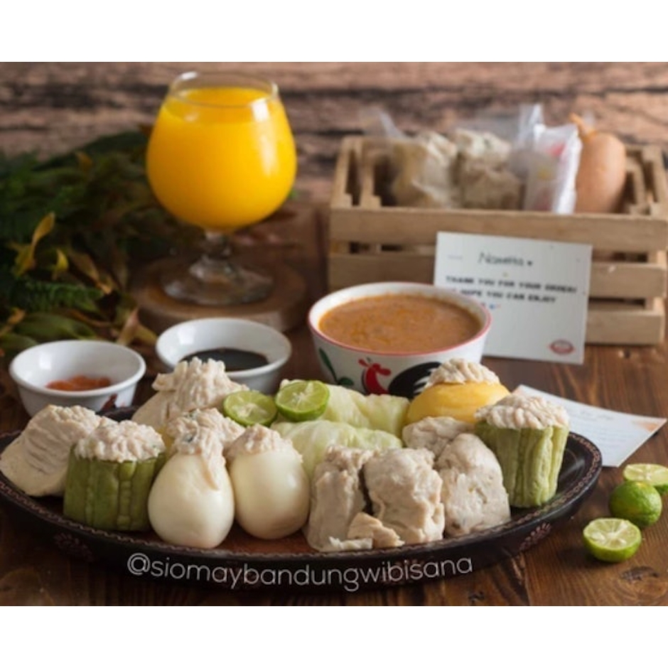 Siomay Bandung Wibisana Siomay Bandung Wibisana - Siomay, Tahu, Telur, Kentang, Kol, Pare Translation missing: id.activerecord.decorators.item_part_image/alt