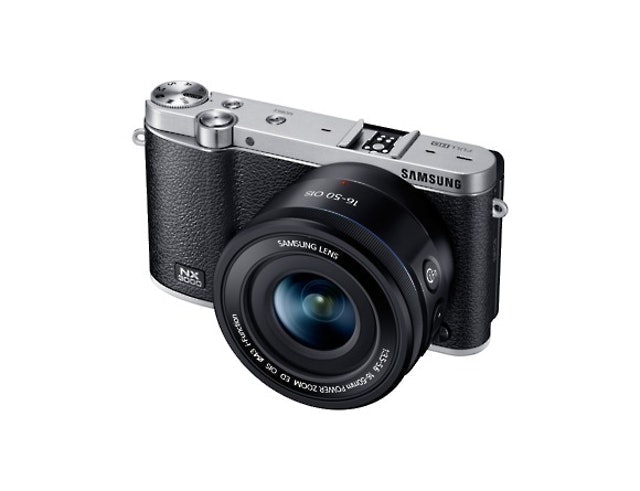 Samsung NX3000 with 20-50mm Lens and Flash Translation missing: id.activerecord.decorators.item_part_image/alt