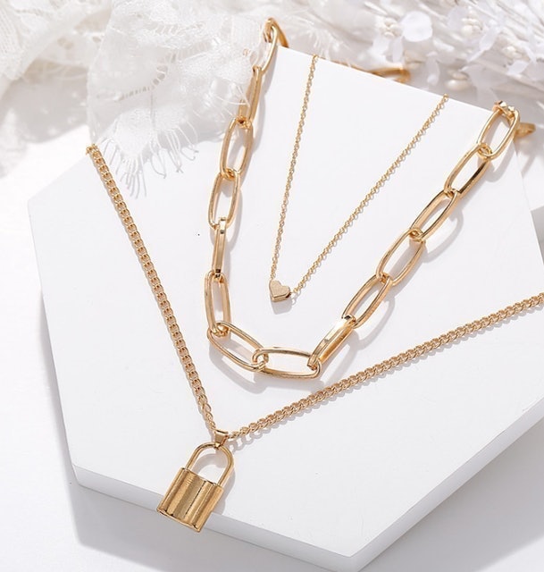 Kalung Rantai 3 Layer dengan Liontin Gembok Hati  Translation missing: id.activerecord.decorators.item_part_image/alt