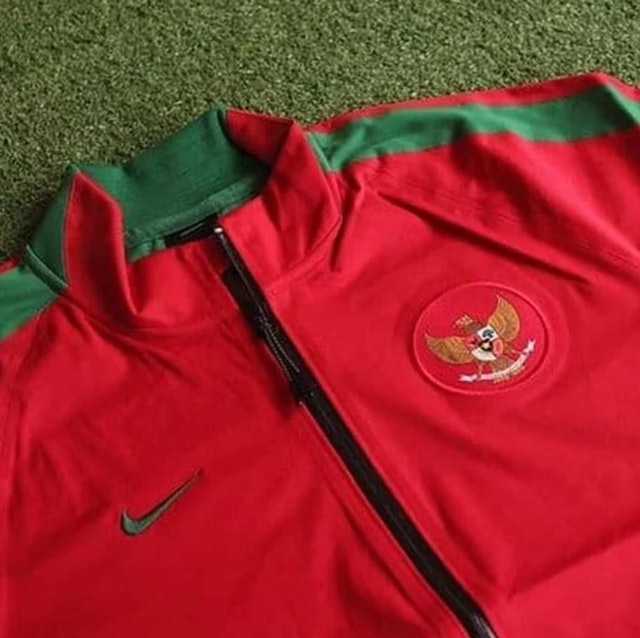 Nike Jaket Timnas Indonesia Player Issue Merah Translation missing: id.activerecord.decorators.item_part_image/alt