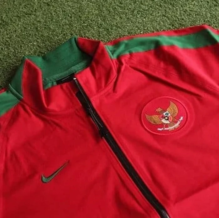 Nike Jaket Timnas Indonesia Player Issue Merah Translation missing: id.activerecord.decorators.item_part_image/alt