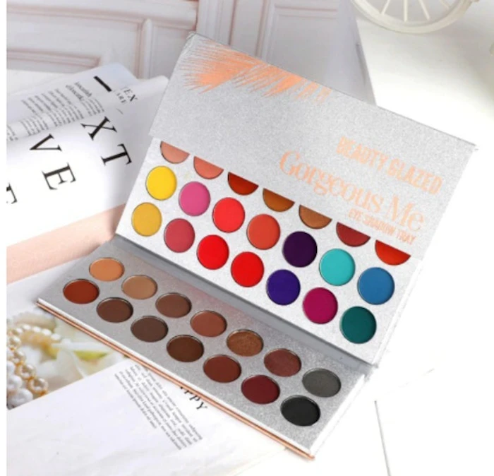 Beauty Glazed Gorgeous Me Eye Shadow Tray Translation missing: id.activerecord.decorators.item_part_image/alt